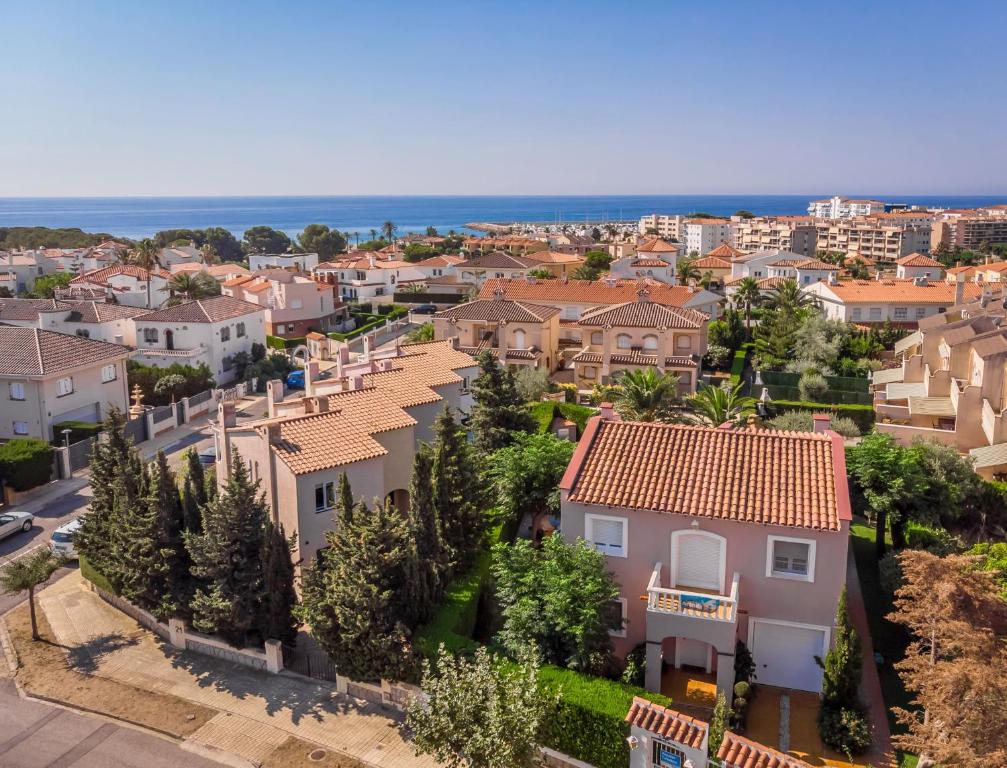 ARENDA Pino Alto Villa Napoleon, Miami Platja – Precios 2023 ...