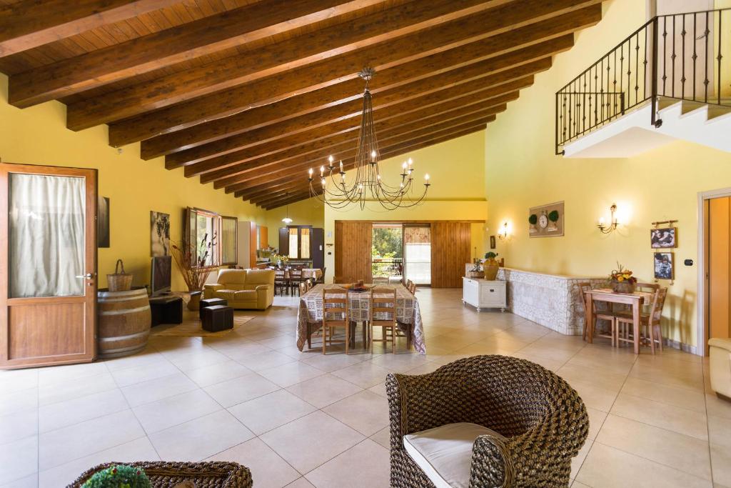 Część wypoczynkowa w obiekcie Villa Pizzi by Perle di Puglia