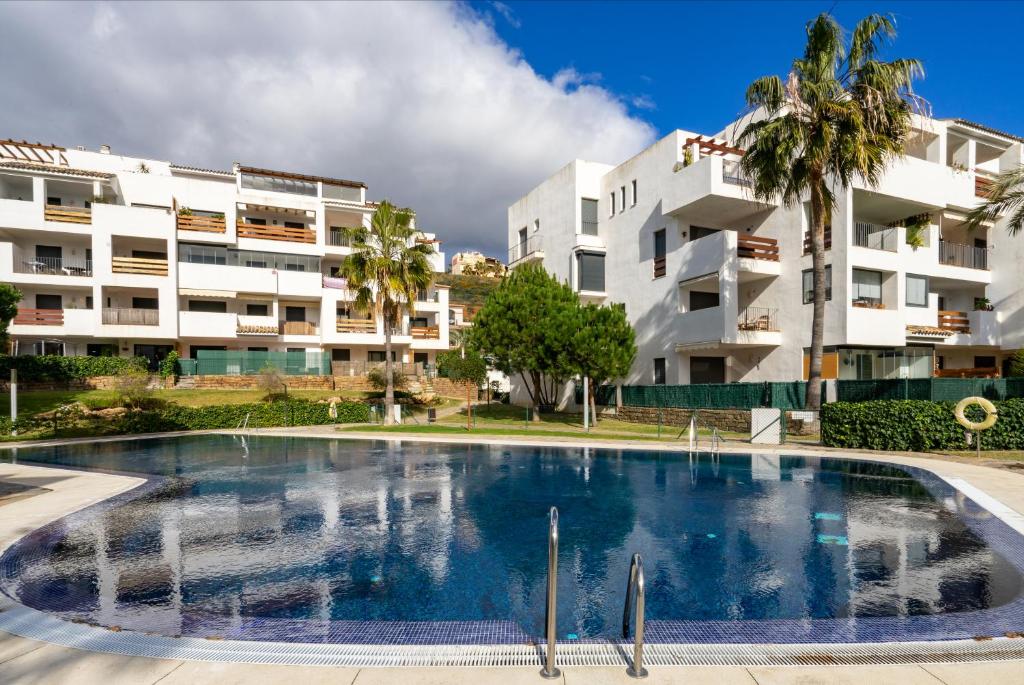 Bazén v ubytovaní Alamar apartment in La Cala de Mijas by Costarentals - Ref 38 alebo v jeho blízkosti