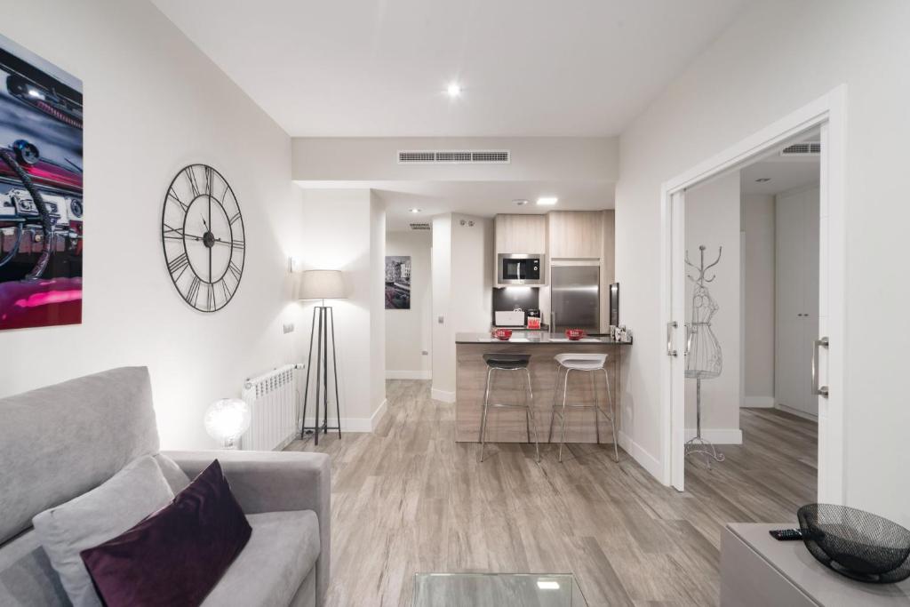 Apartamentos Cava Baja - 4