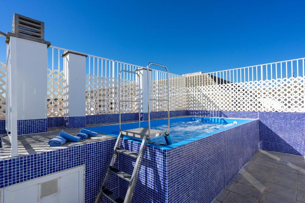 Stunning penthouse with private pool in La Cala steps from beach
