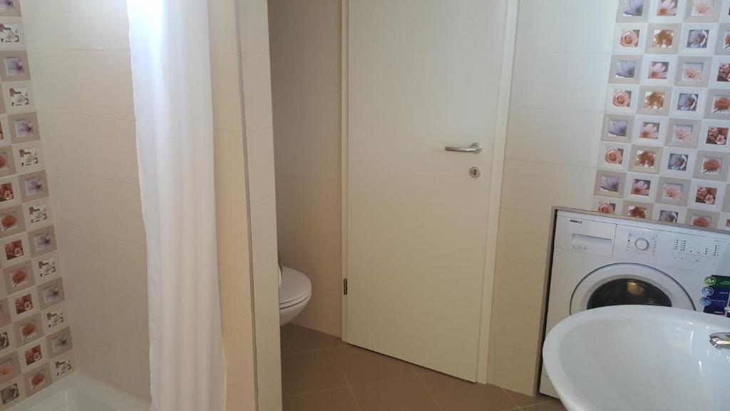 Koupelna v ubytování Apartments Kvesic