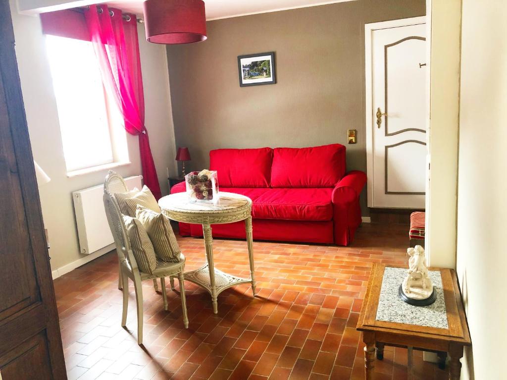 Posezení v ubytování Hostellerie de la Chapelle