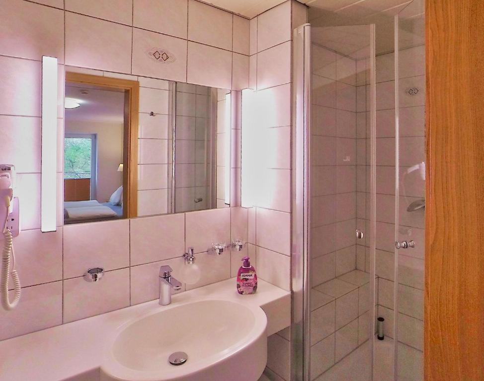 Koupelna v ubytování Hotel Maurer