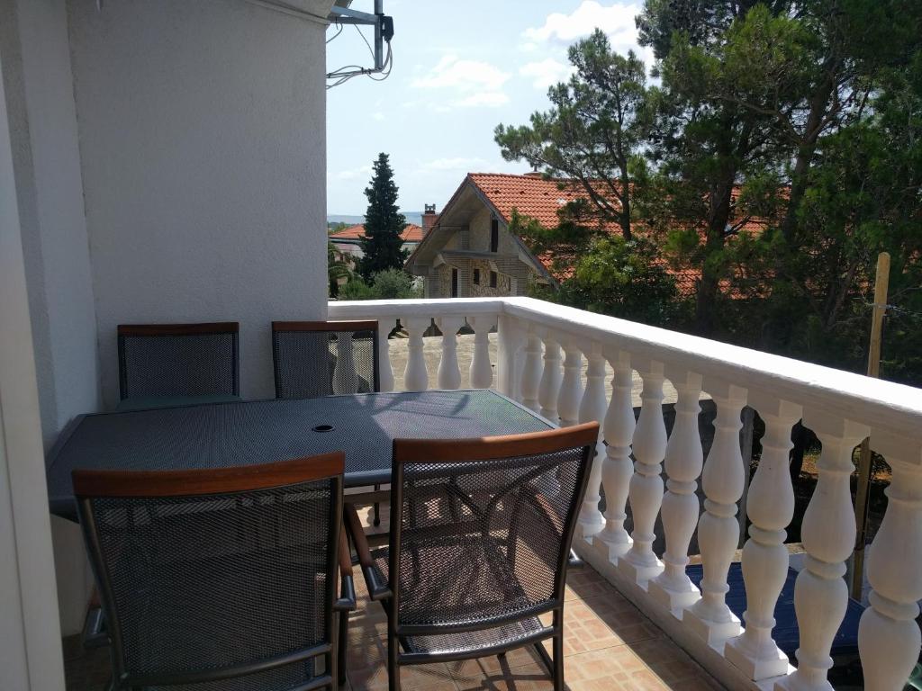 Balkón alebo terasa v ubytovaní Bosi i Goli