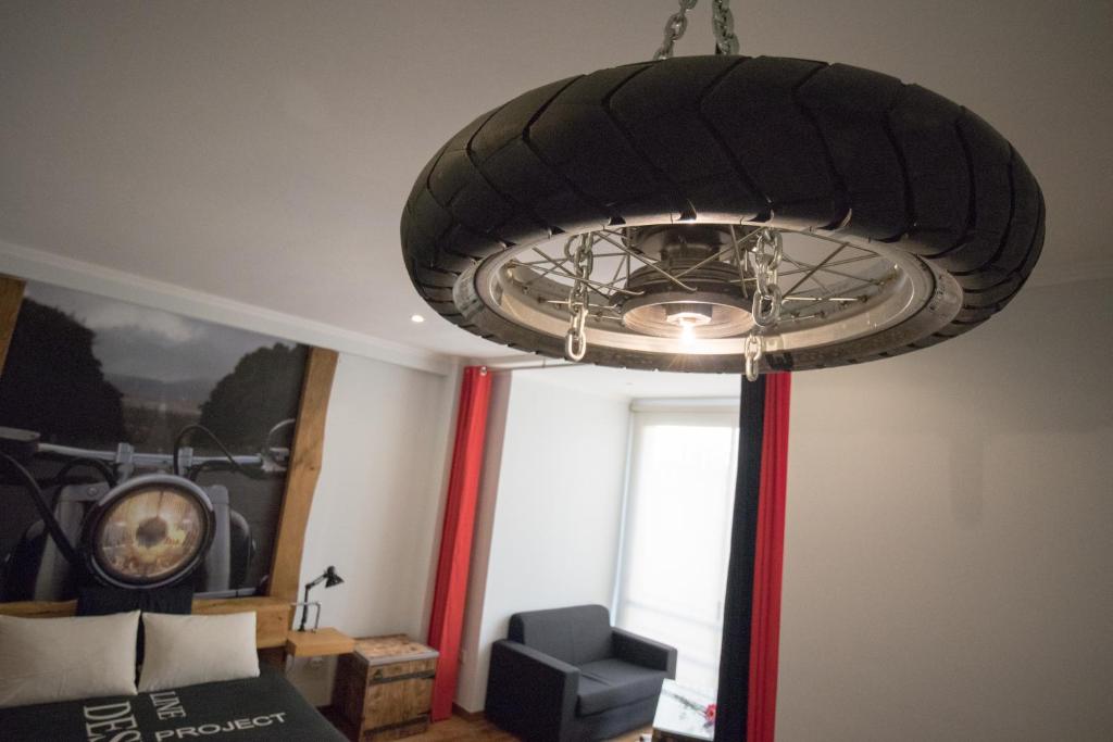 Posezení v ubytování Modern & Recycled Guest House
