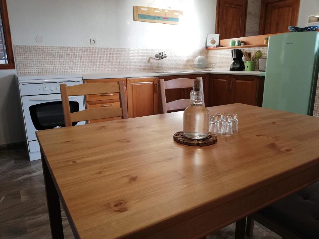 Kuchyňa alebo kuchynka v ubytovaní Alice House