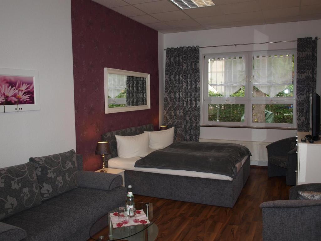 Hotel am Schützenberg - 9