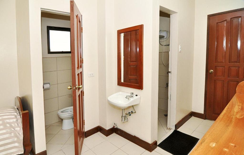 Koupelna v ubytování El Haciendero Private Hotel