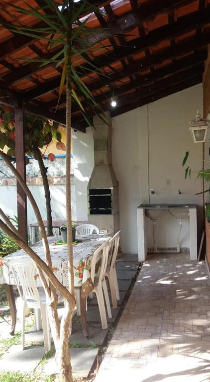  Bertioga com piscina no Cantão do Indaiá. 50 metros Pertinho do Mar - Temporada