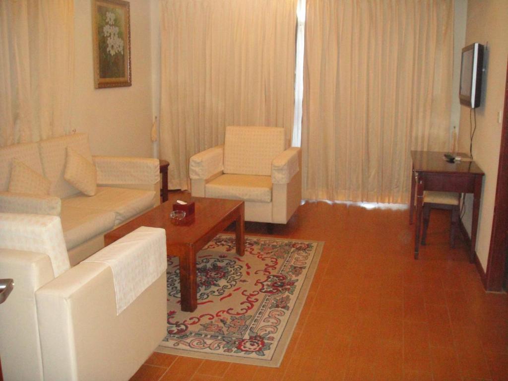 Posezení v ubytování Stung Sangke Hotel