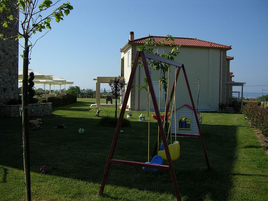 Herní místnost nebo prostor pro děti v ubytování Antonios Village Hotel & Apartments