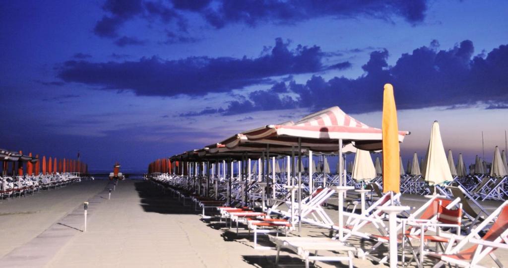 Fotografie z fotogalerie ubytování Hotel Villa Colombo v destinaci Lido di Camaiore