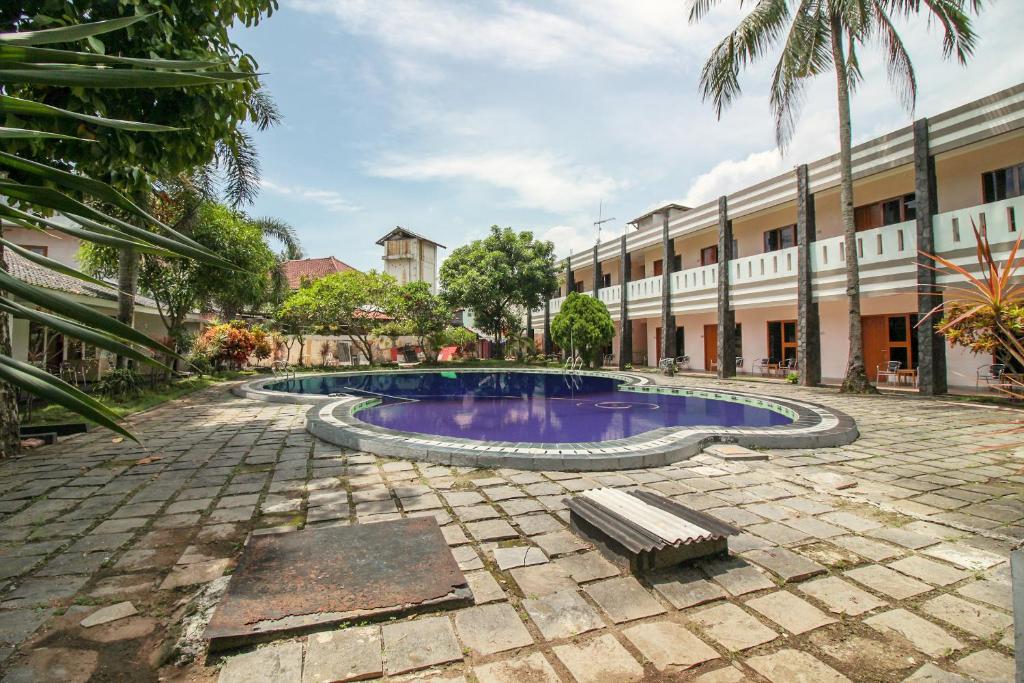 OYO 370 Hotel Sofia Pangandaran