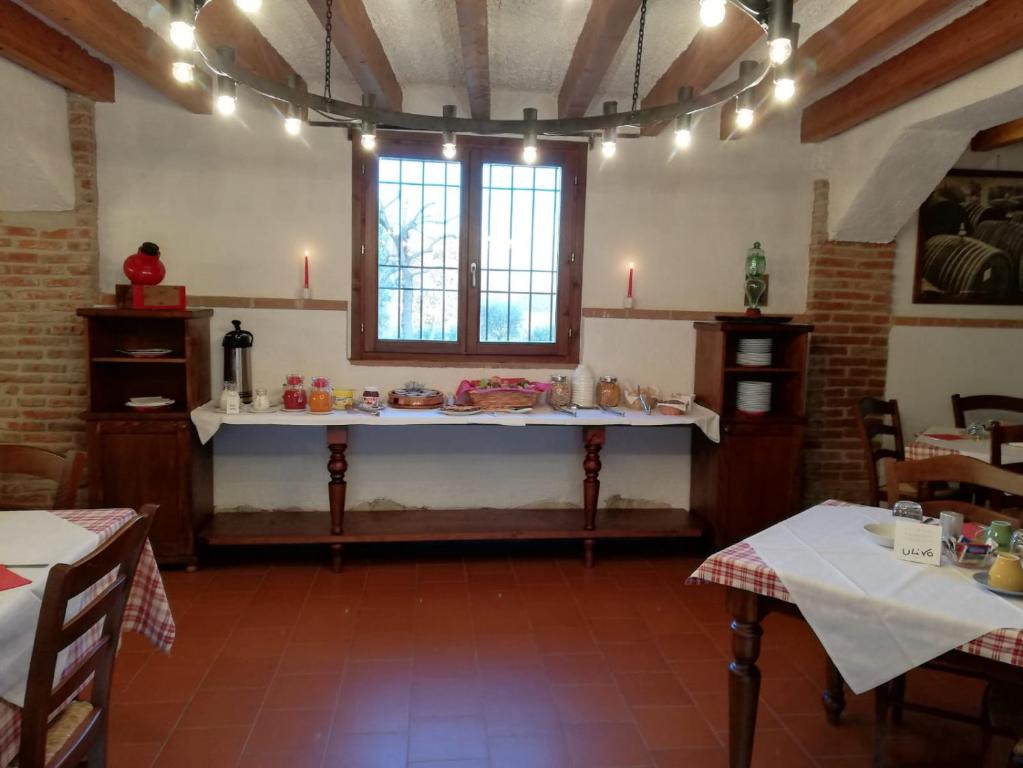 Fotografie z fotogalerie ubytování Borgo San Donino v destinaci Desenzano del Garda