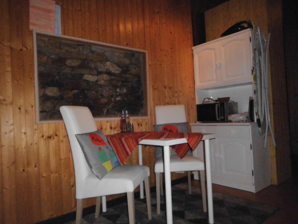 Kuchyň nebo kuchyňský kout v ubytování Casa la Selva