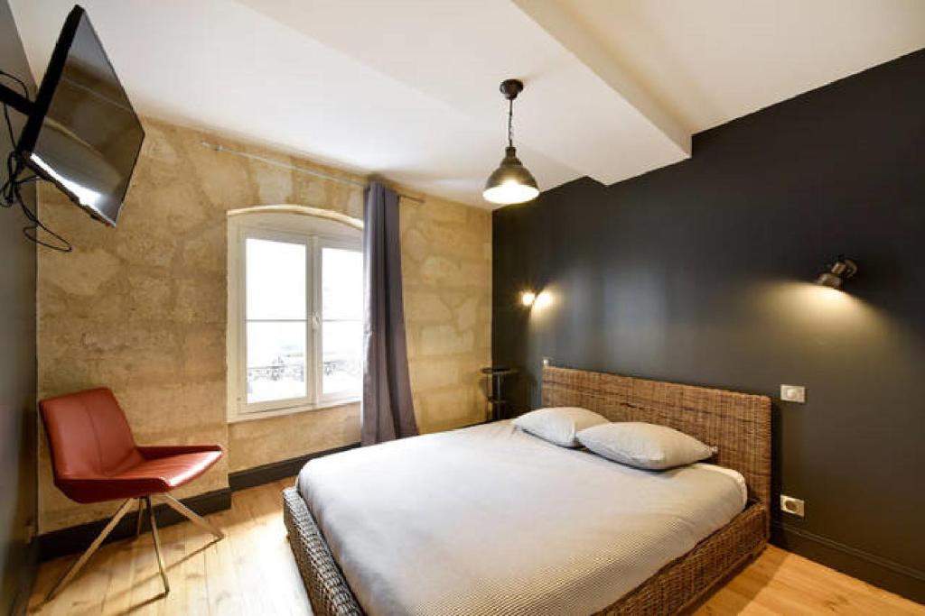 Wonderful T3 in old town - Two-Bedroom Apartment