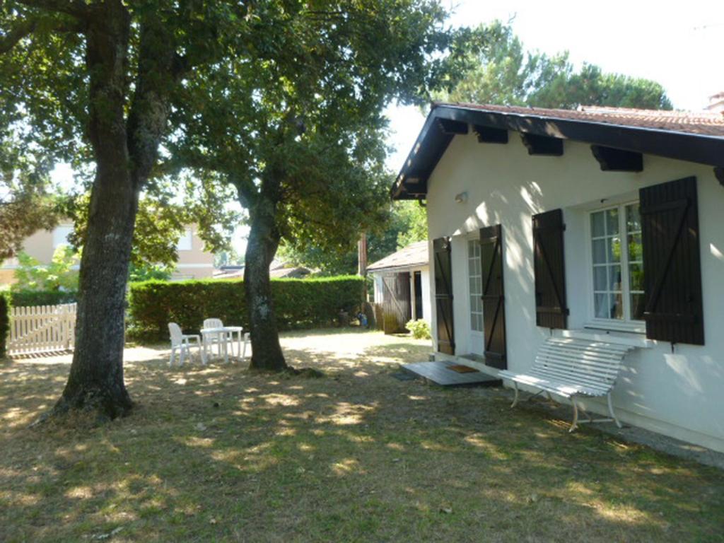 Gallery image of Villa 4 chambres Basin d'Arcahon proche de la plage du Betey in Andernos-les-Bains