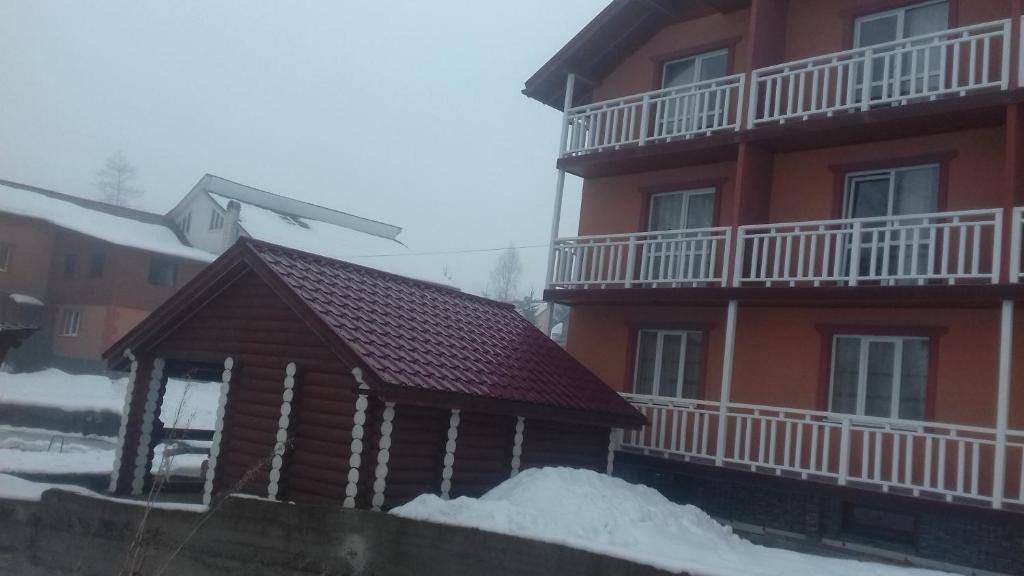 Budova, kde se penzion – hostinec nachází