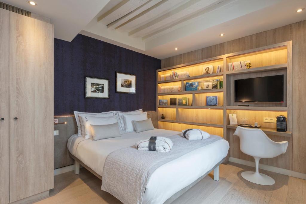 Hôtel de Lille - Saint-Germain des Près - Resim 13