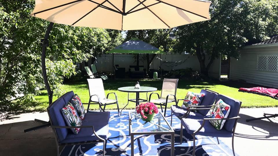 Charles Street Vacation Home - Vakantiehuis
