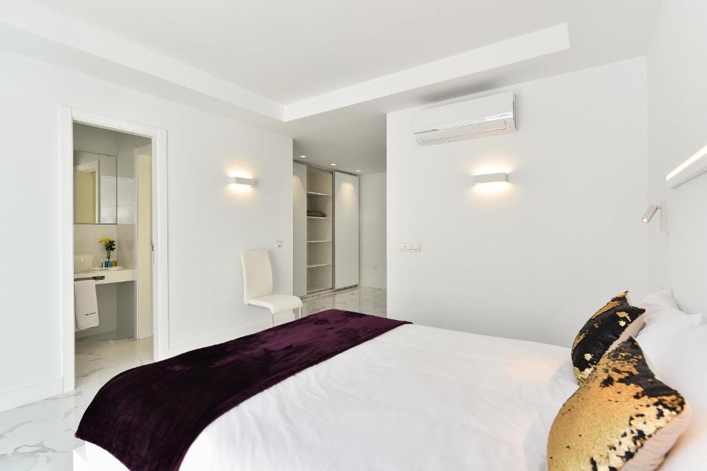 Posteľ alebo postele v izbe v ubytovaní Villas Golden by Sun Houses Canarias