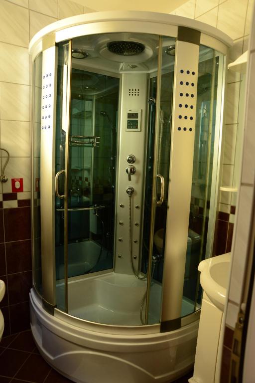 Koupelna v ubytování Hotel Ženeva