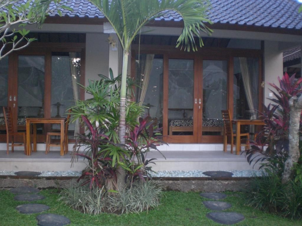 Suka's House Bed & Breakfast