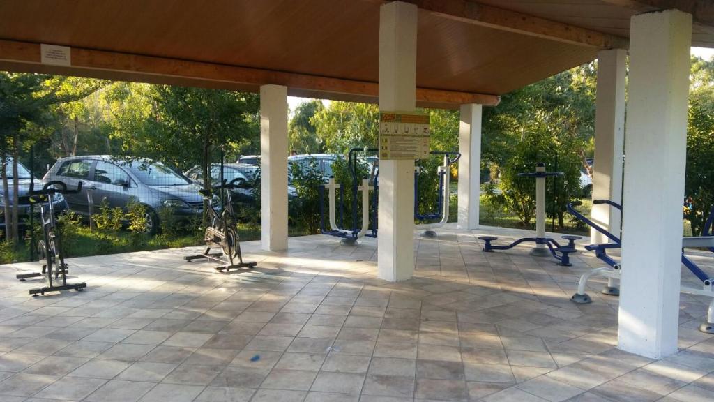 Posilňovňa alebo fitness centrum v ubytovaní Camping Arcobaleno