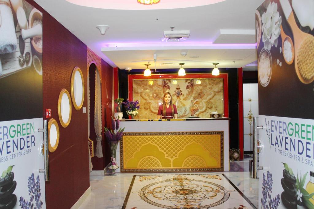 Vstupní hala nebo recepce v ubytování Al Diar Sawa Hotel Apartments