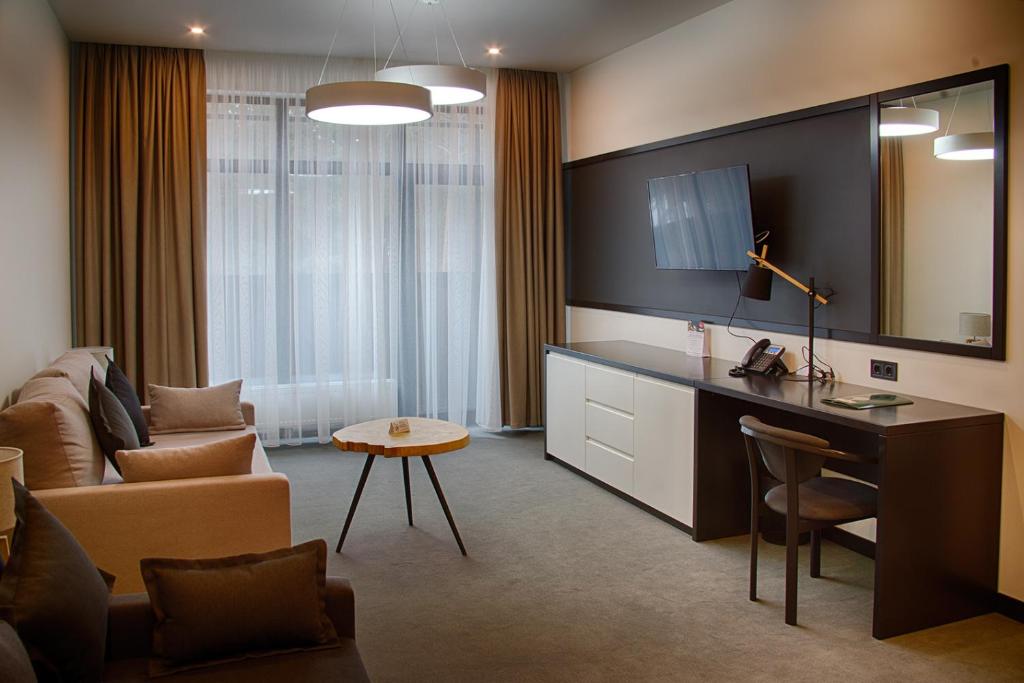 Sobi Hotel - Suite De Famille Avec Balcon