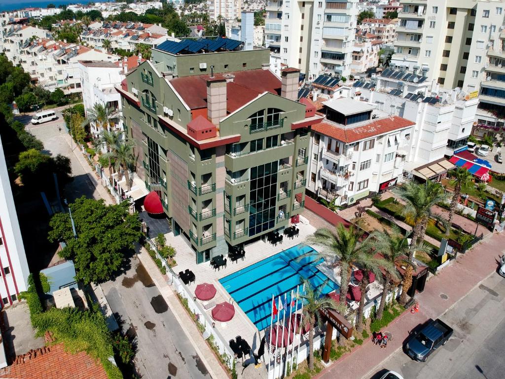 Galeriebild der Unterkunft Lara Park Hotel in Antalya