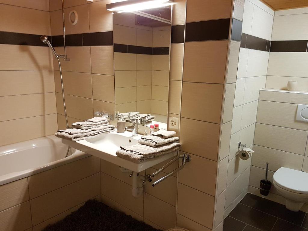 Koupelna v ubytování Auberge de la Couronne