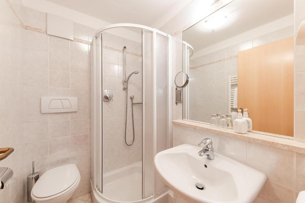 Koupelna v ubytování Hotel Pichler