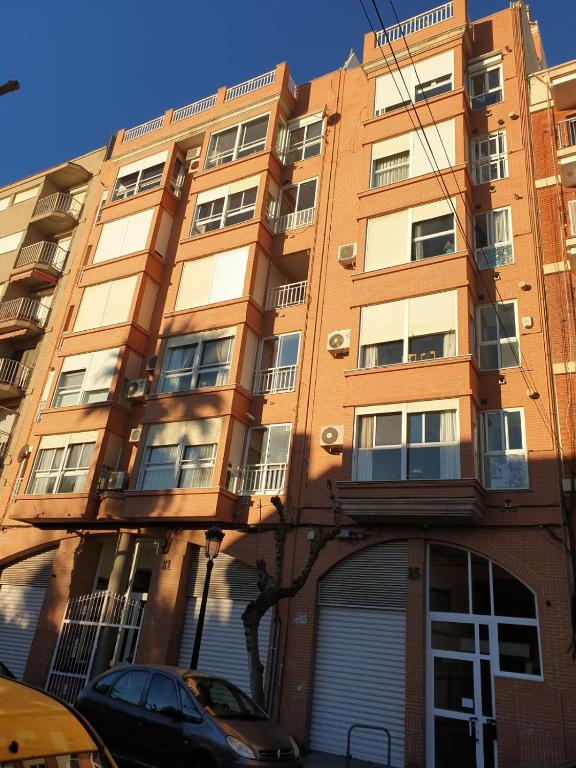 Isabel, Valensiya – Güncel 2023 Fiyatları