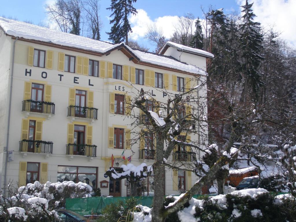 Hotel des Alpes v zimě