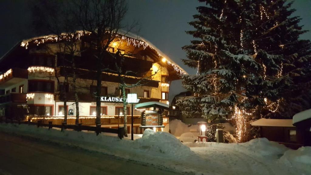 Budova, v ktorej sa hotel nachádza