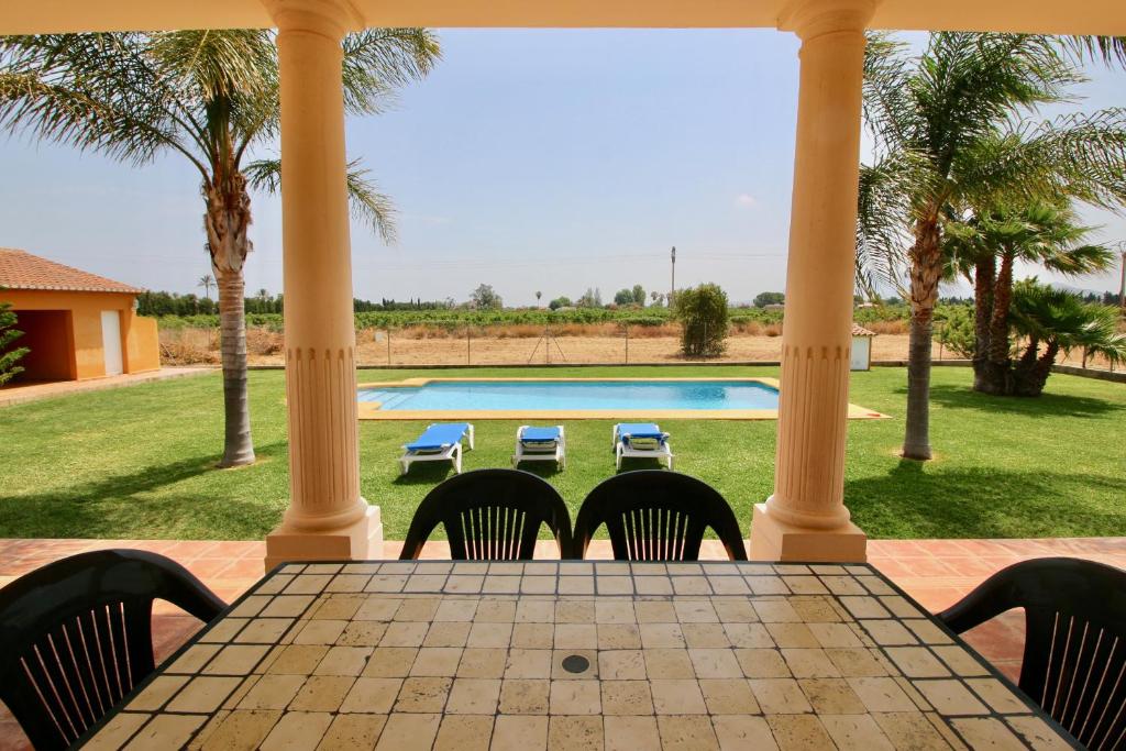 The swimming pool at or close to Finca las Ranas