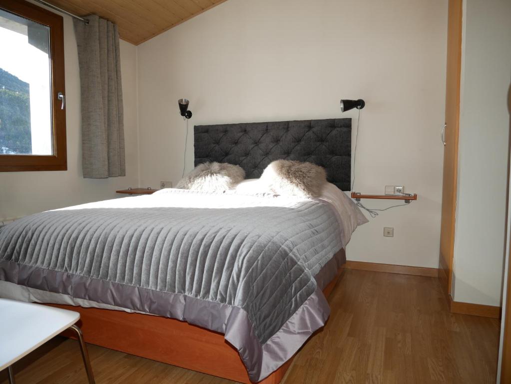 Postel nebo postele na pokoji v ubytování Sol Tarter - Vacances Pirinenca
