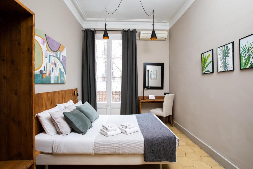 Jardinets Guest House - Double Room