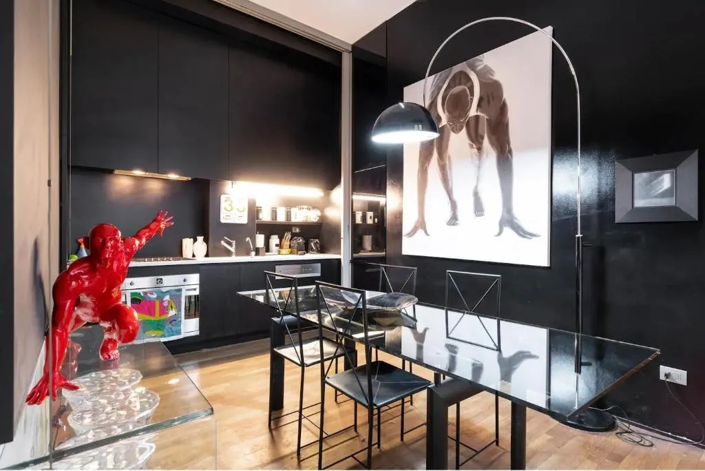 Loft in Brera, wifi, aircon, Comasina, Italy