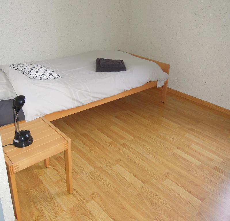 Postel nebo postele na pokoji v ubytování KLOOSTERSTRAAT40