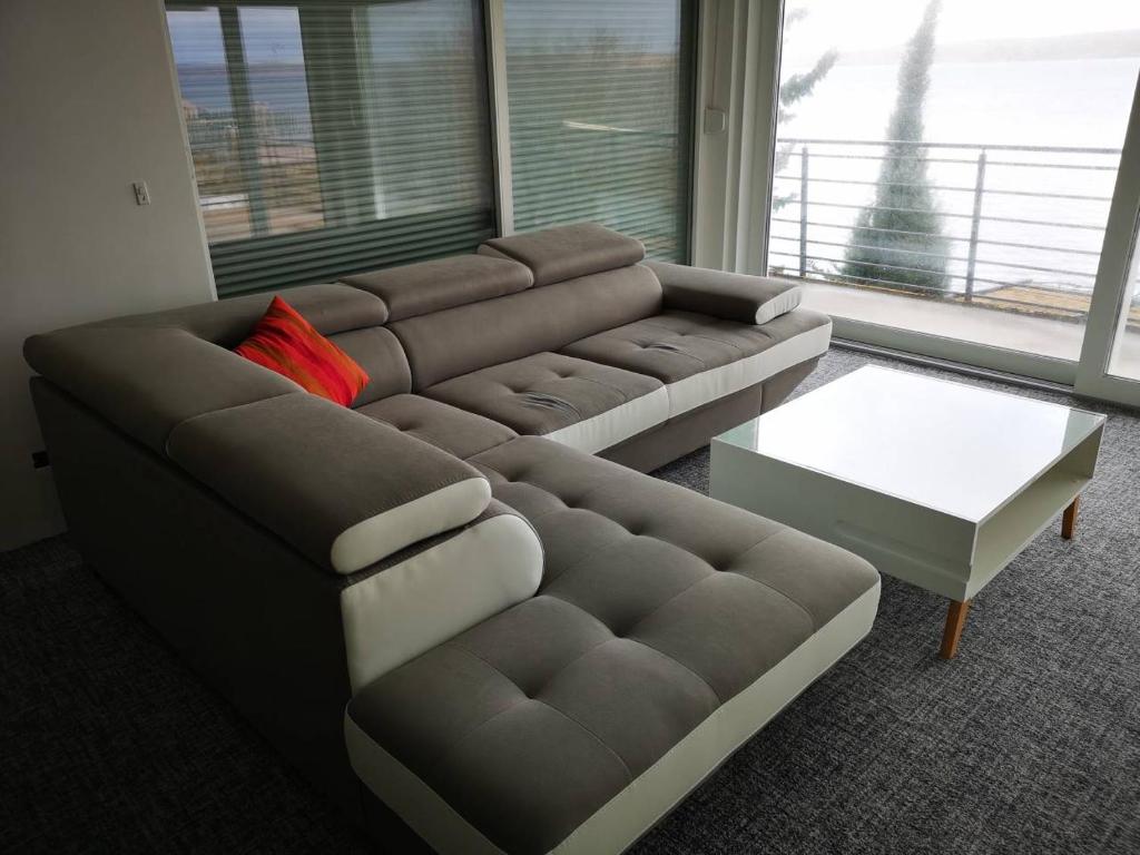 Posezení v ubytování Holiday House Maretta - Apartment No 1