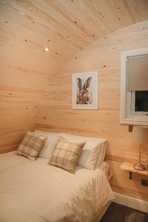 Postel nebo postele na pokoji v ubytování Braeside Retreats