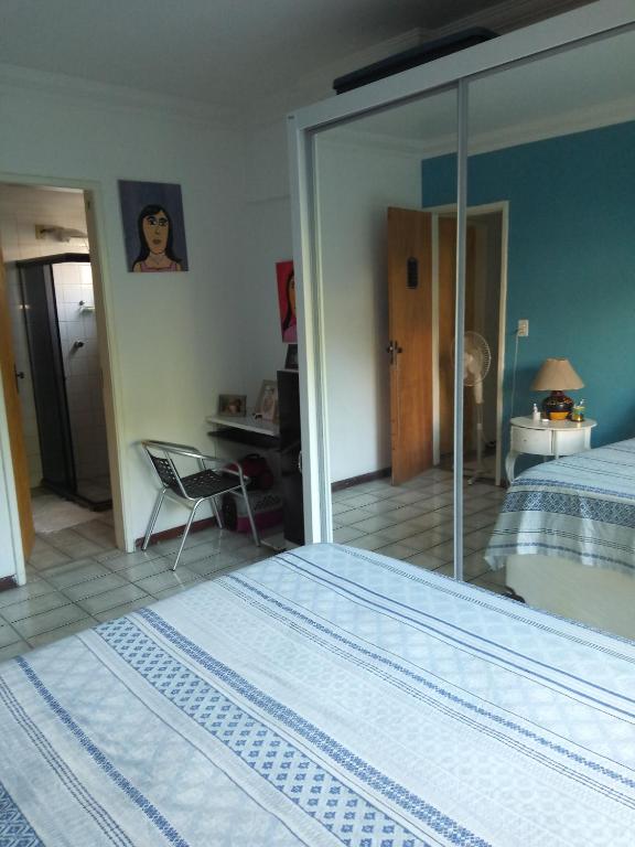  Quartos em Apartamento Próximo Rodoviária e Metrô Detran