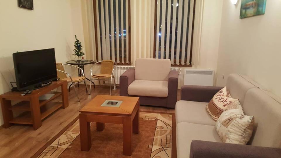 Posezení v ubytování Ski Apartment D50 Cedar Lodge 4