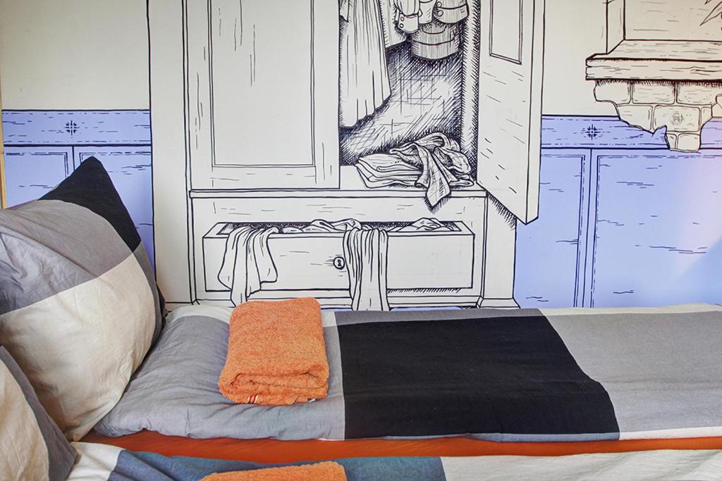 Posezení v ubytování Lavender Circus Hostel, Doubles & Ensuites
