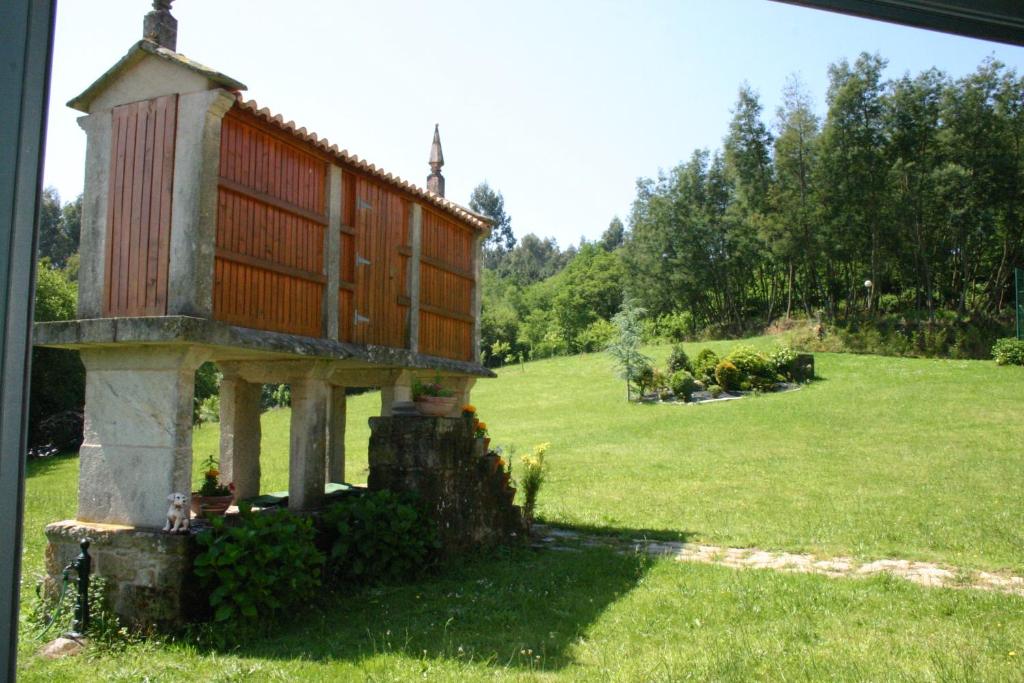 Zdjęcie z galerii obiektu Casa rural A Mimoseira w mieście A Estrada