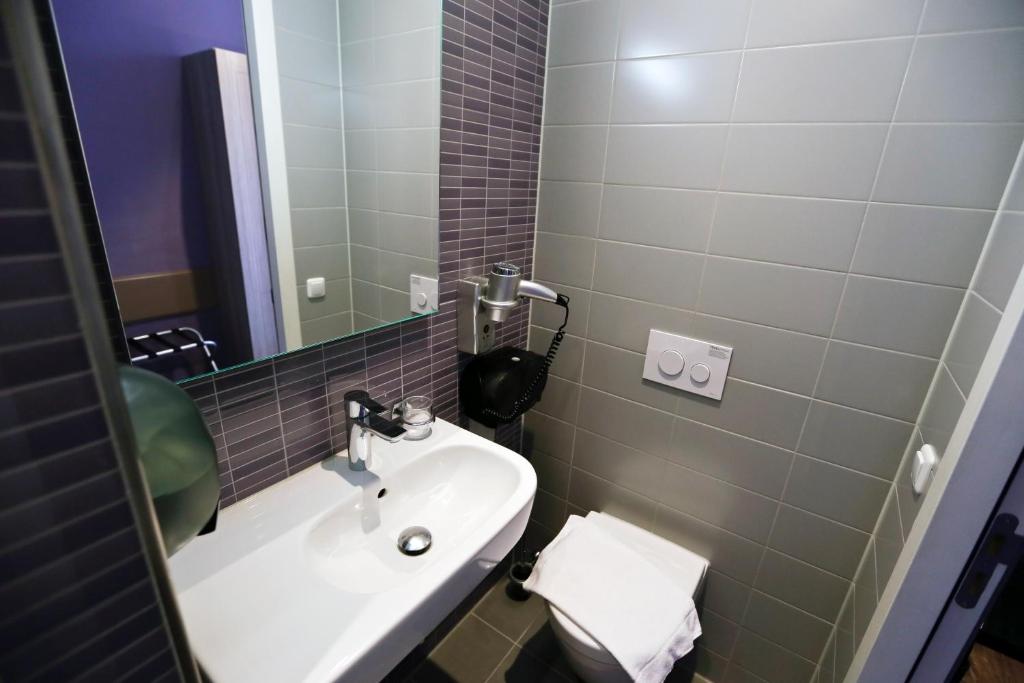 City Hotel Amsterdam - Resim 33