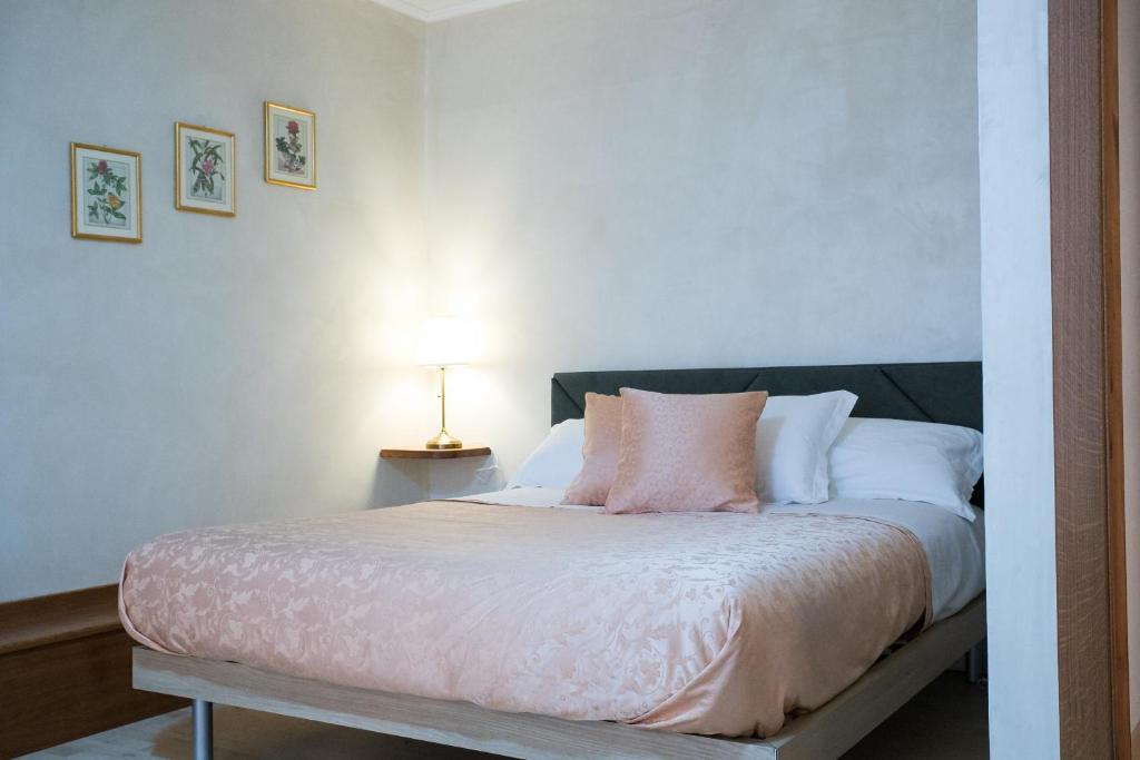 Gallery image of Vittoria Guest House Salerno in Salerno